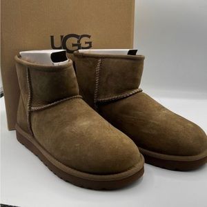 Ugg classic mini II